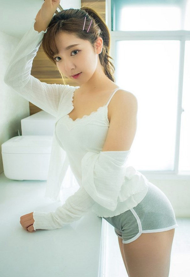 8008幸福宝官网隐藏入口ios,隐藏入口的秘密花园 8008幸福宝引发用户好奇与安全思考-1