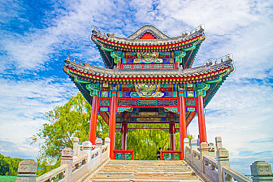智能立体车库停车视频｜“城市停车难题新解：智能立体车库高效便捷，缓解土地资源紧张”-2