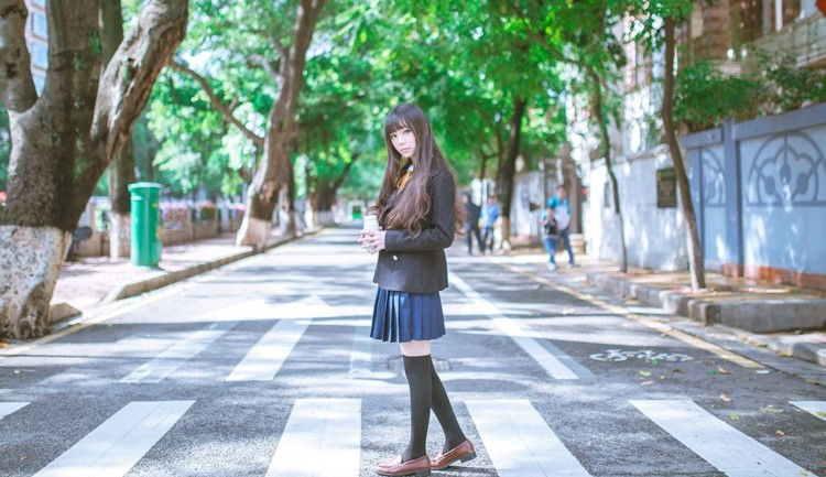100元过夜电话联系有电话｜神秘电话服务引发热议：100元过夜联系，社交需求还是心理隐患？-2