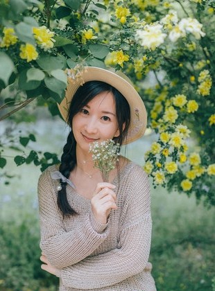 红番茄视频成年,穿越时空的谜题之旅：心灵与智慧的交响-5